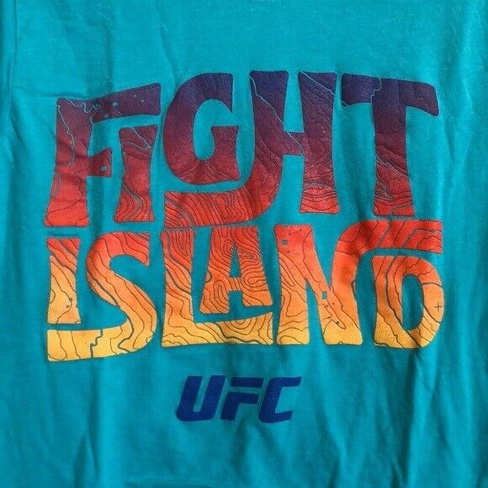 UFC fight island T Shirt tee Men’s Size S Small‎ NWOT